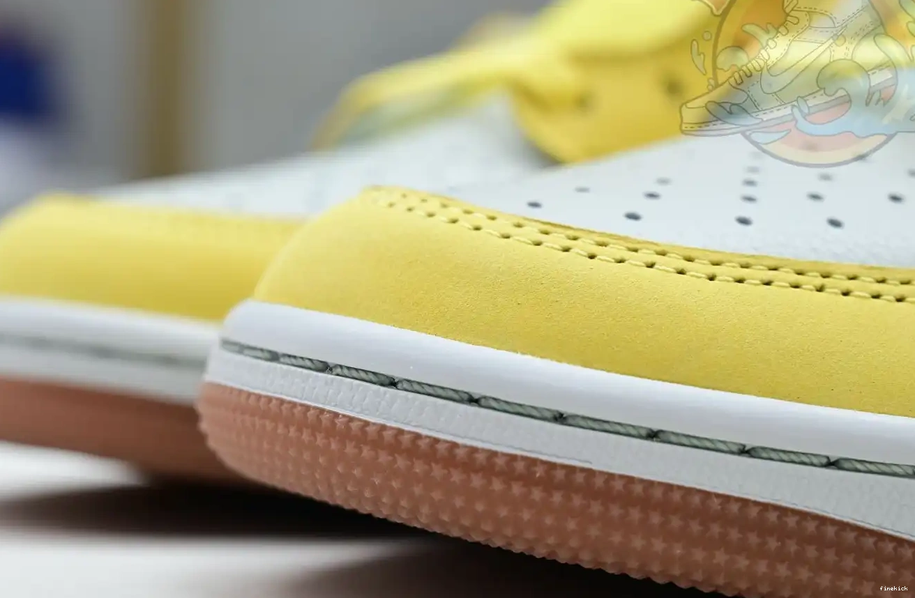 Travis Air x 1Low Scott Jordan Canary Jordan 0617
